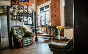 Redcity Loft 25